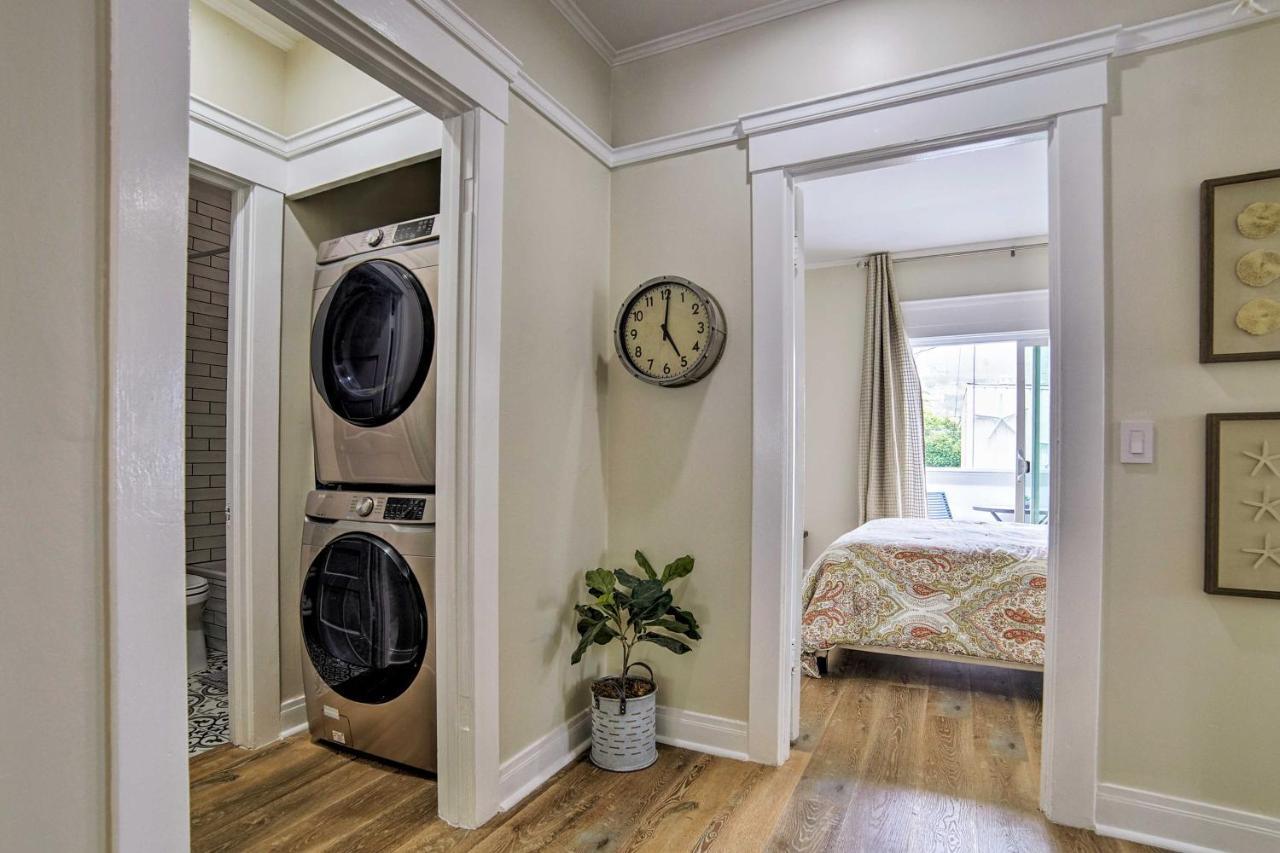 Charming Renovated Avalon Townhome, Walk To Beach! Extérieur photo